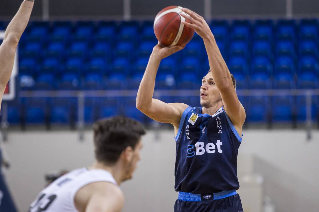 Jonavos „CBet“ ekipa KMT iškovojo lengvą pergalę