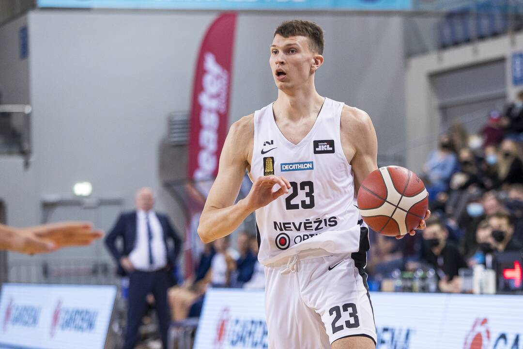 Jonavos „CBet“ ekipa KMT iškovojo lengvą pergalę