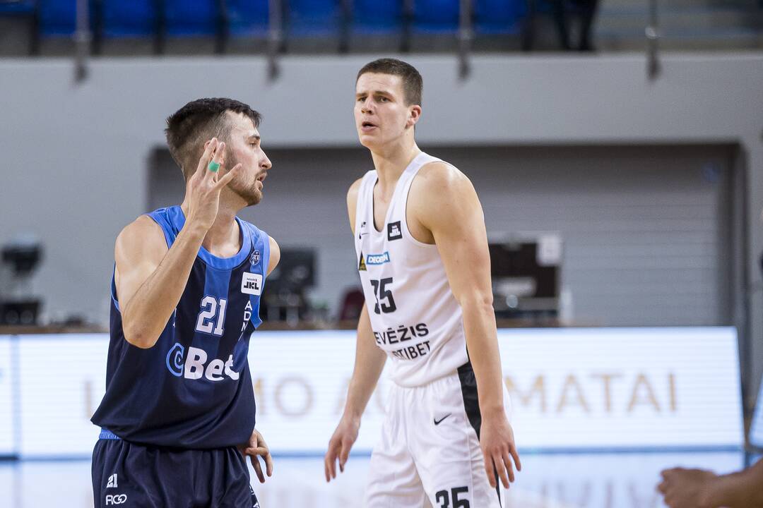 Jonavos „CBet“ ekipa KMT iškovojo lengvą pergalę