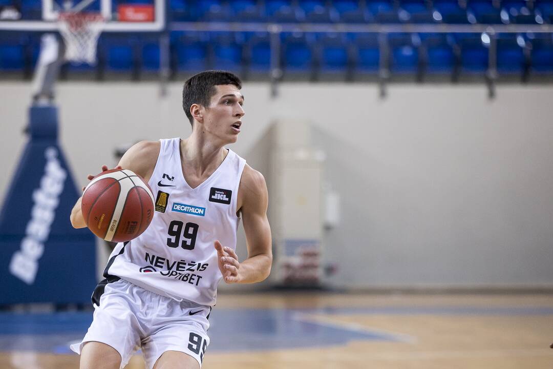 Jonavos „CBet“ ekipa KMT iškovojo lengvą pergalę