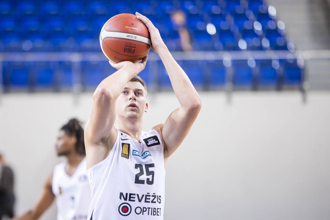 Jonavos „CBet“ ekipa KMT iškovojo lengvą pergalę