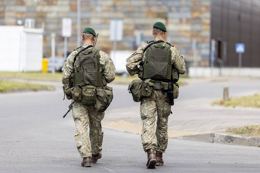 Vilniuje – mitingas prieš NATO karius: pareigūnai įžvelgia provokaciją