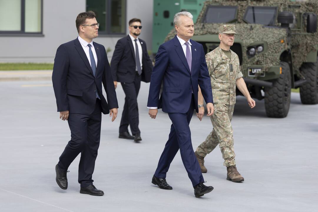 Atidarytas Šiaulių karinis miestelis