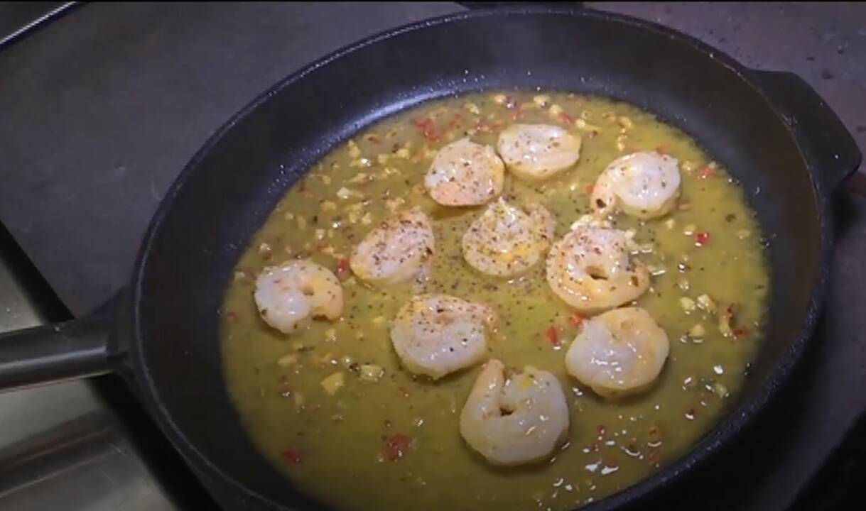 Savaitgaliui – aštrios krevetės mango sultyse (receptas)