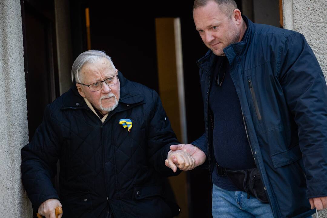 Profesorius V. Landsbergis mini 92-ąjį gimtadienį