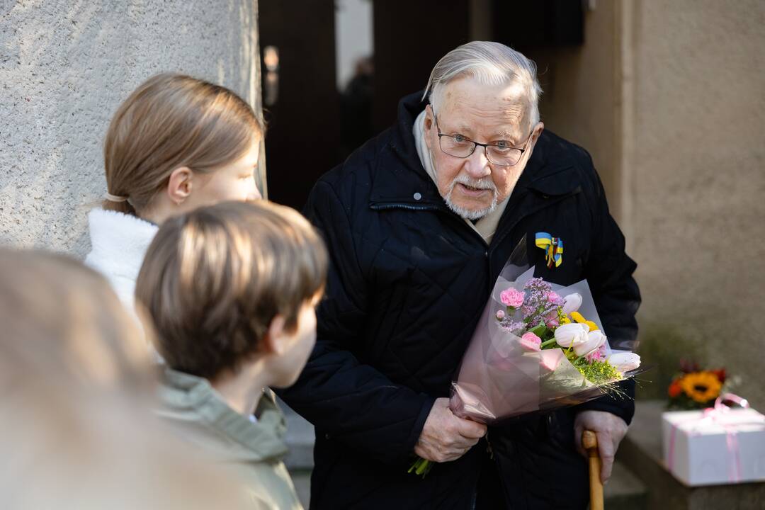 Profesorius V. Landsbergis mini 92-ąjį gimtadienį