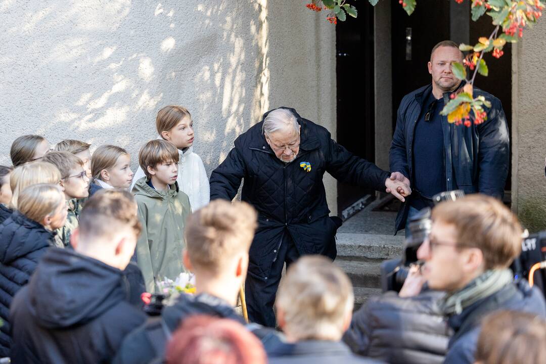 Profesorius V. Landsbergis mini 92-ąjį gimtadienį