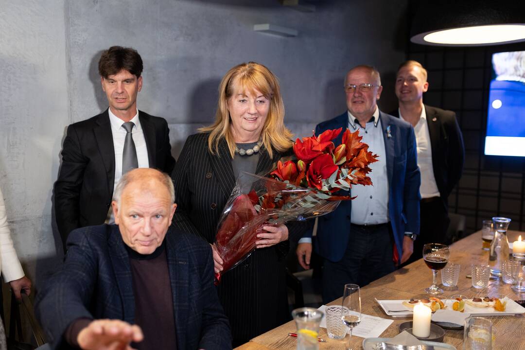 S. Skvernelis, R. Karbauskis, I. Vėgėlė atvyko į socialdemokratų štabą