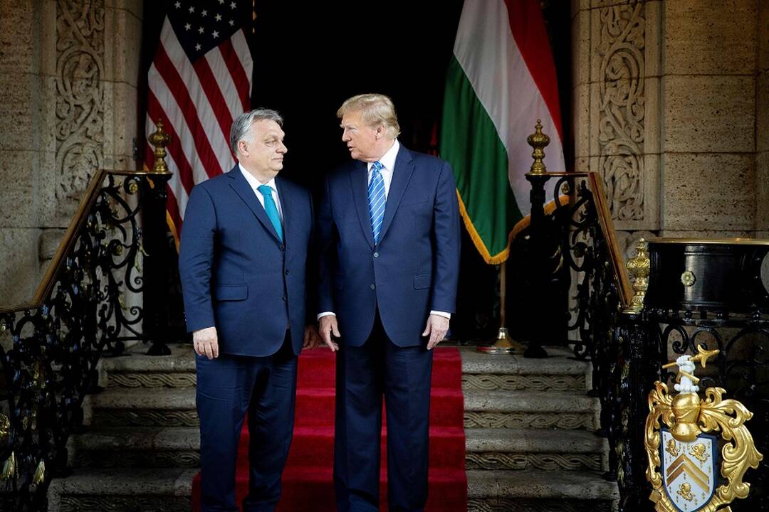 Viktoras Orbanas (kairėje) ir Donaldas Trumpas