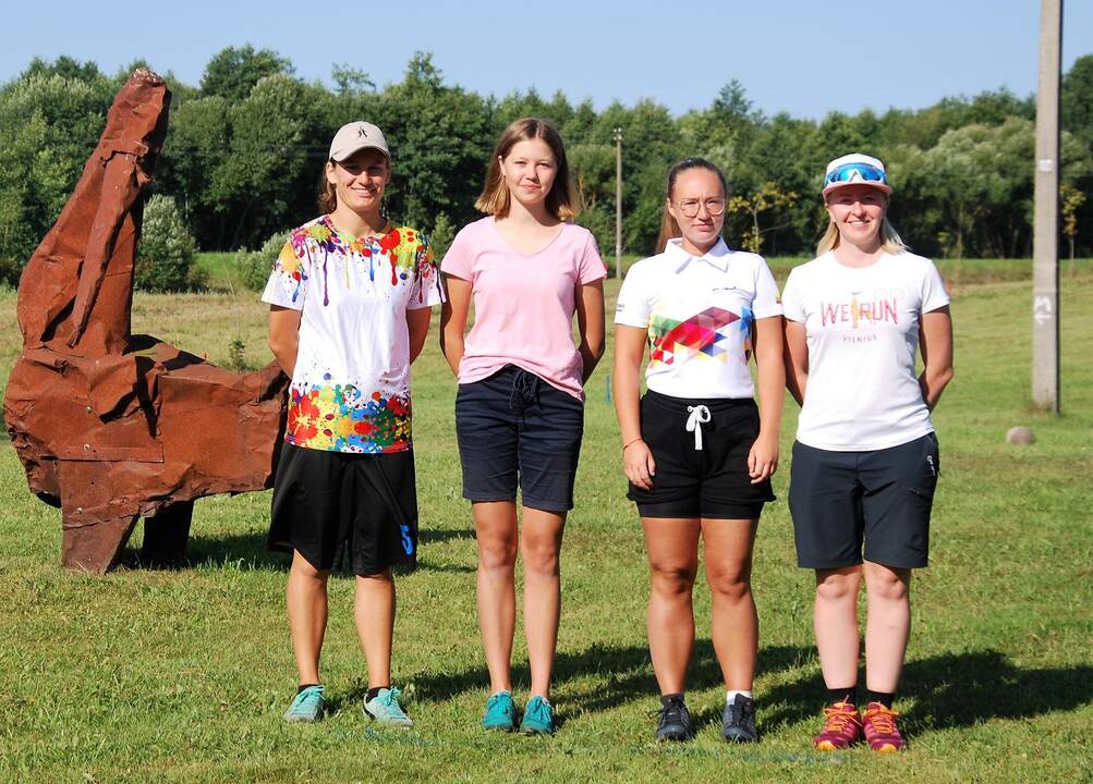Iš kairės: M. Kreivys, R. Mikalkėnas, M. Jurgelevičius, T. Ūselis. 