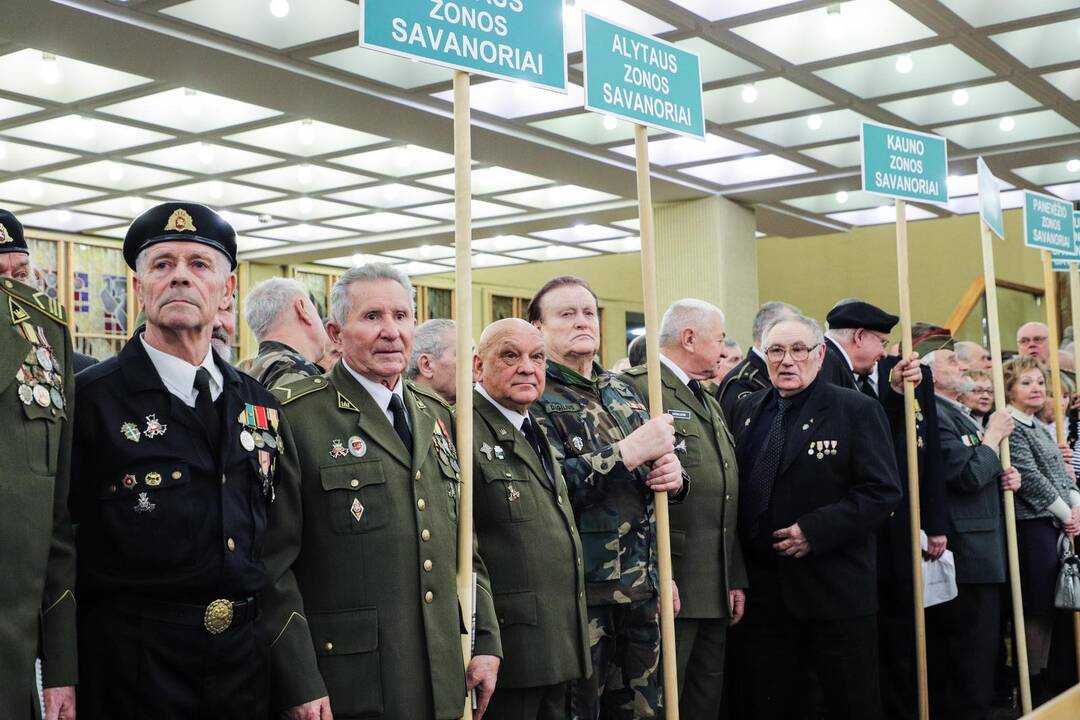 Laisvės gynėjų rikiuotė Laisvės gynėjų galerijoje Seime
