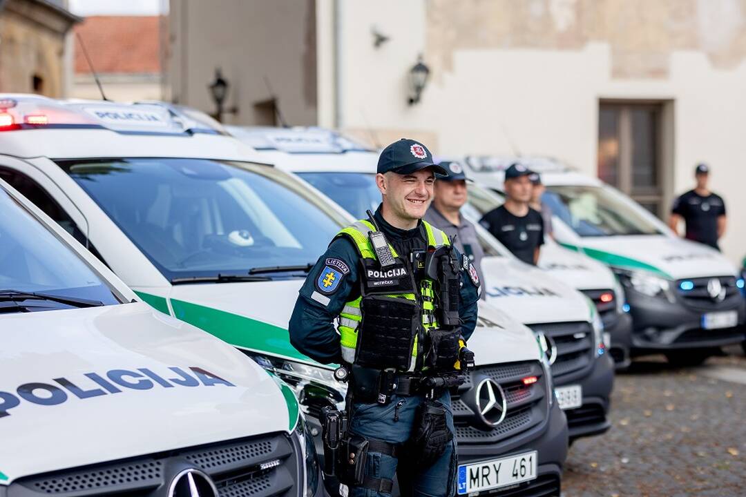 Šalies vadovai: augantis pasitikėjimas policija rodo sunkaus jų darbo įvertinimą