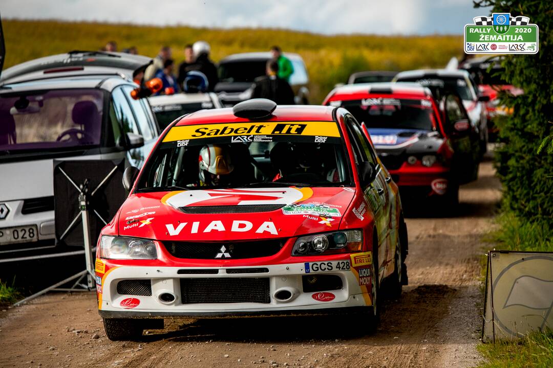 „Rally Žemaitija 2020“ baigėsi įtikinama V. Žalos pergale