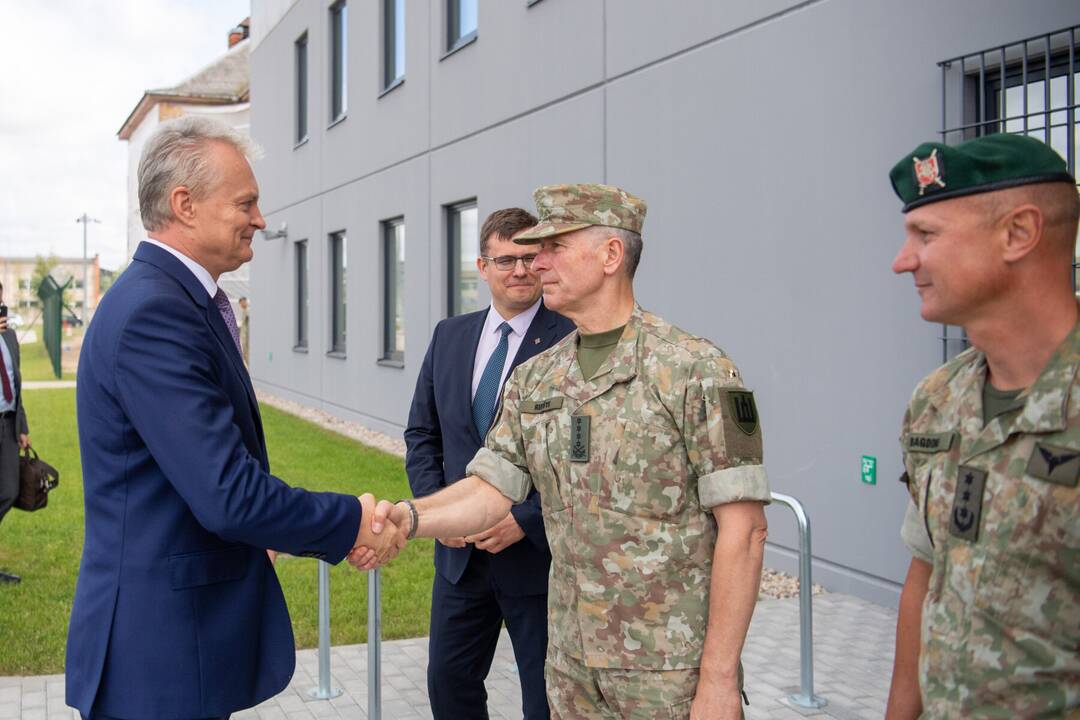 Atidarytas Šiaulių karinis miestelis