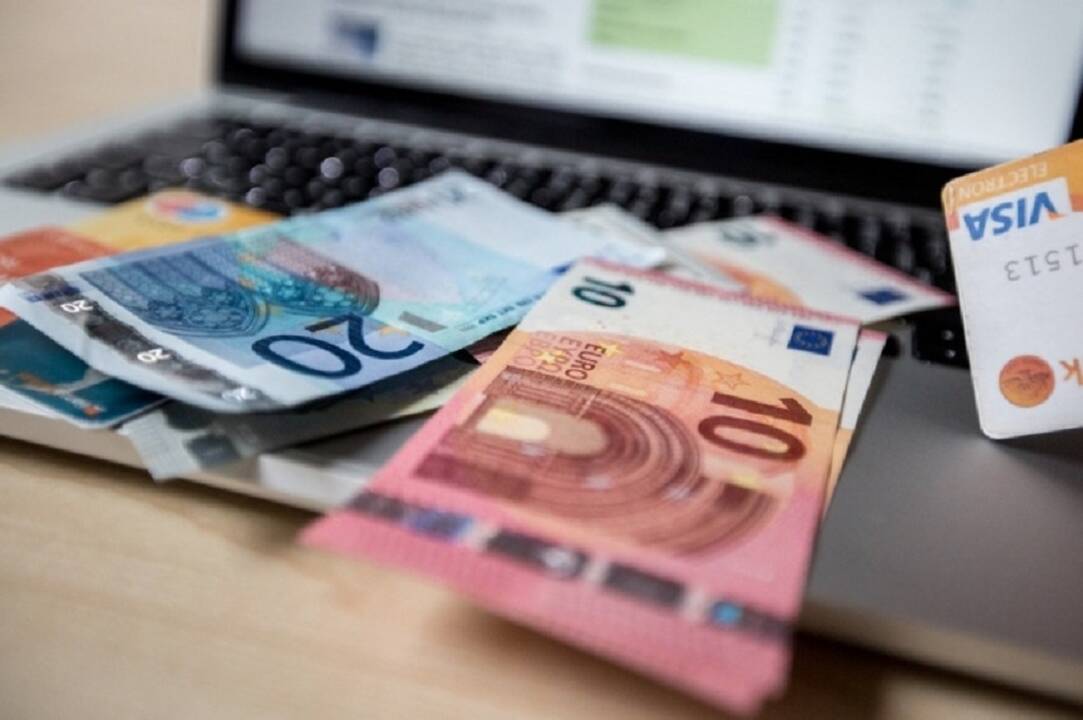 Asmenys apgaule iš parduotuvių atsiėmė įvairių prekių už 53 tūkst. eurų