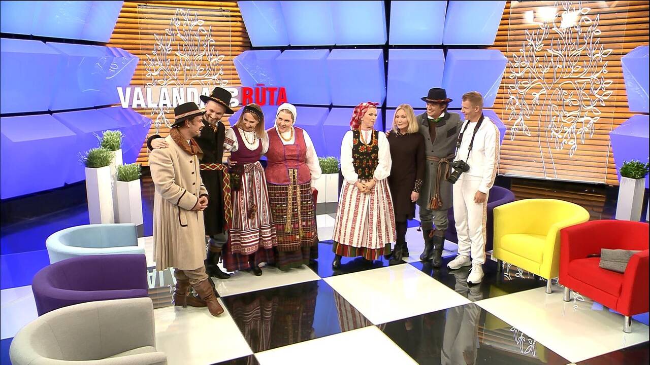 Dovilė Filmanavičiūtė (kairėje), Leonardas Pobedonoscevas, Beata Nicholson