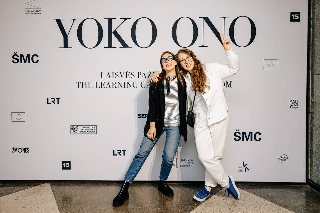 Yoko Ono parodos svečiai
