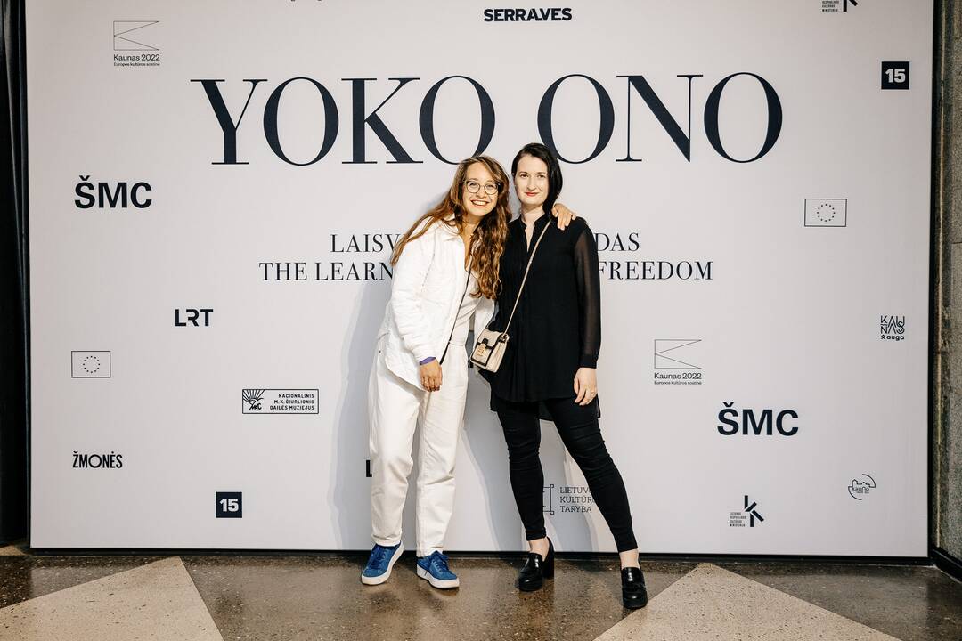 Yoko Ono parodos svečiai