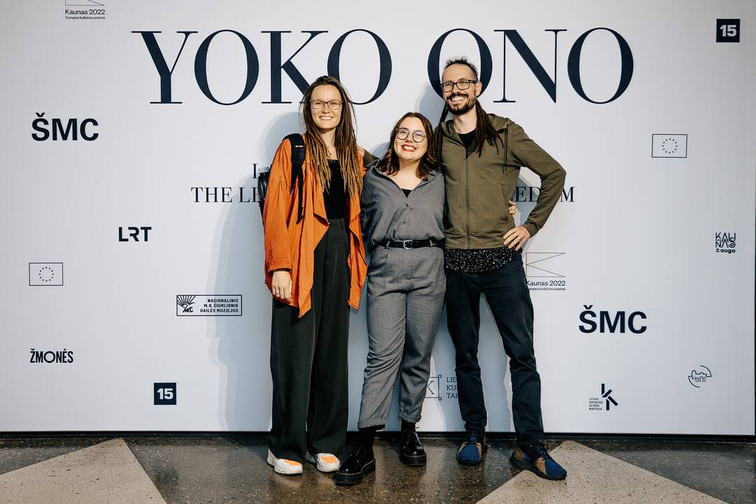 Yoko Ono parodos svečiai