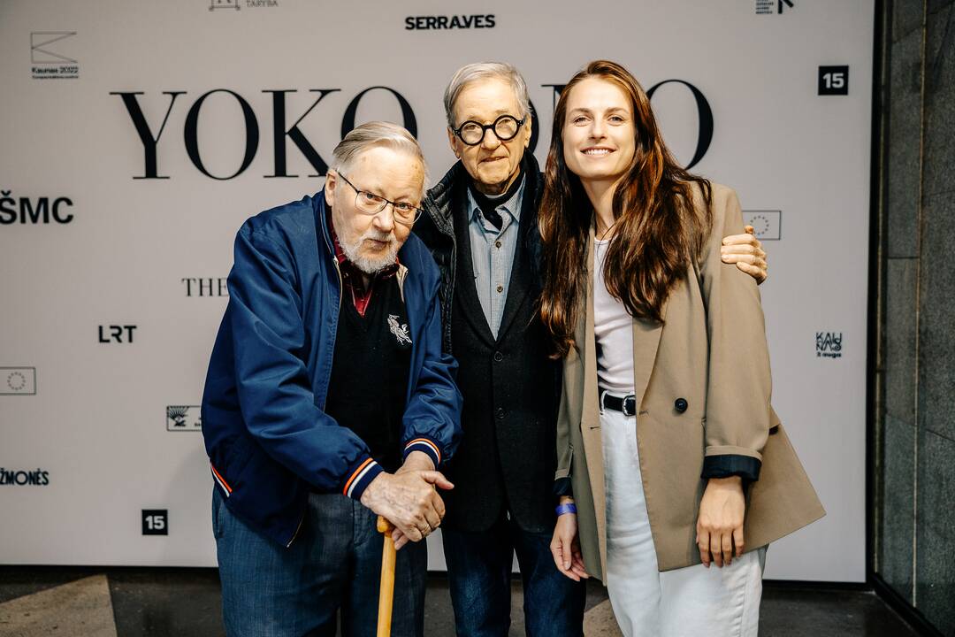 Yoko Ono parodos svečiai