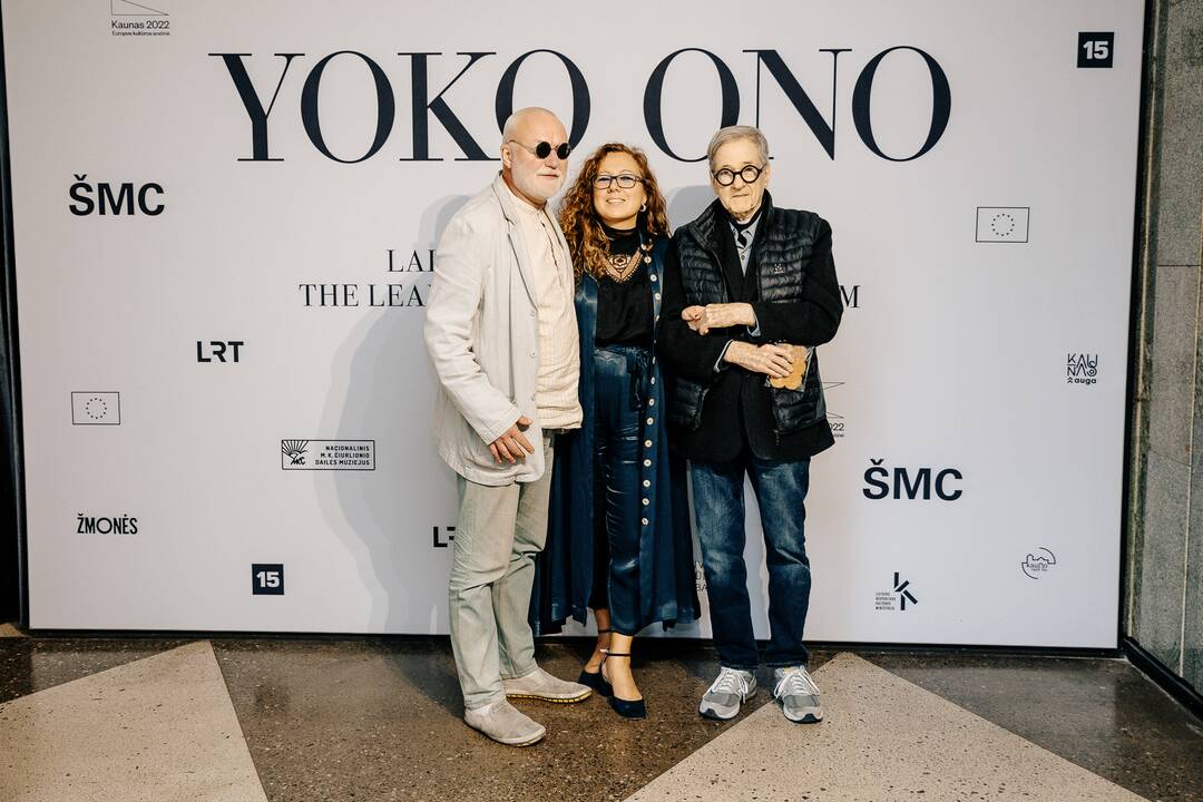 Yoko Ono parodos svečiai