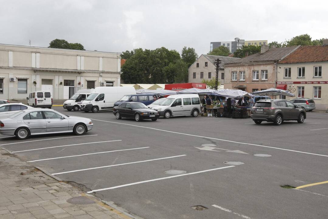 Ateitis: tikimasi, kad įgyvendinus projektą aikštė taps miestiečiams bei verlui pritaikyta viešąja erdve.