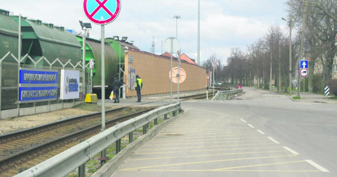 Situacija: į teismą buvo kreiptasi dėl triukšmo, kuris į aplinką sklido nuo uosto ir geležinkelių.