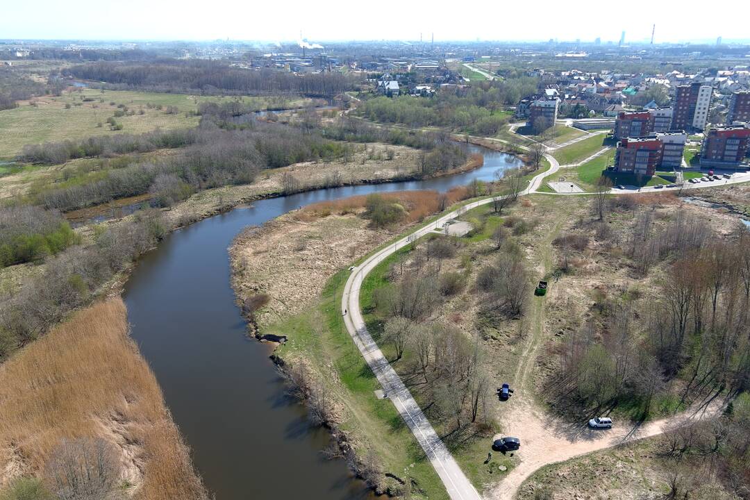 Įamžins: virš Dangės zujantis dronas per kelias dienas nufotografuos visą 12 km ruožą.