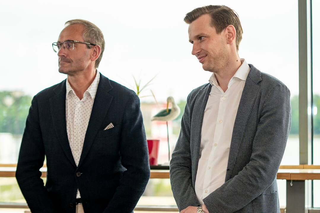 Naujovės: "Smiltynės perkėlos" vadovas M.Čiakas pristatė ateities planus – naują kitąmet atsirasiantį keltą, kuriam suteiktas "Klaipėdos" vardas, ir numatomą statyti naują pastatą.
