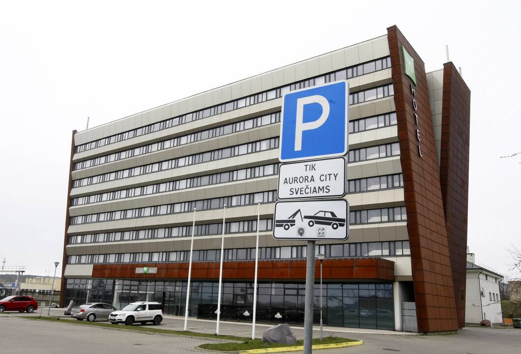 Suma: Klaipėdos miesto tarybos nario A.Tumos šeimos valdomas viešbutis pandemijos laikotarpiu 2 333 paras teikė paslaugas, už kurias sumokės valstybės biudžetas.