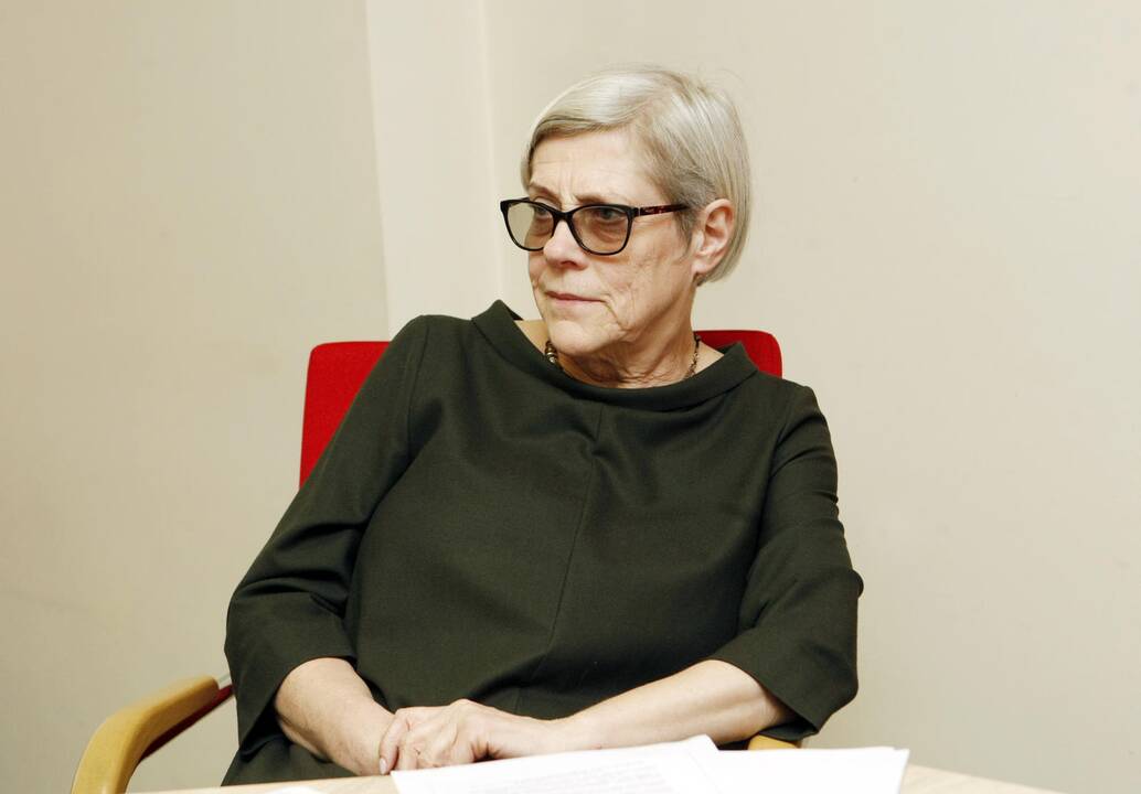 Netikėtumas: nuo balandžio 1-osios Ugdymo ir kultūros departamento direktorė N.Laužikienė nebedirba Klaipėdos savivaldybėje, ji vadovaus J.Šliūpo memorialinei sodybai Palangoje.
