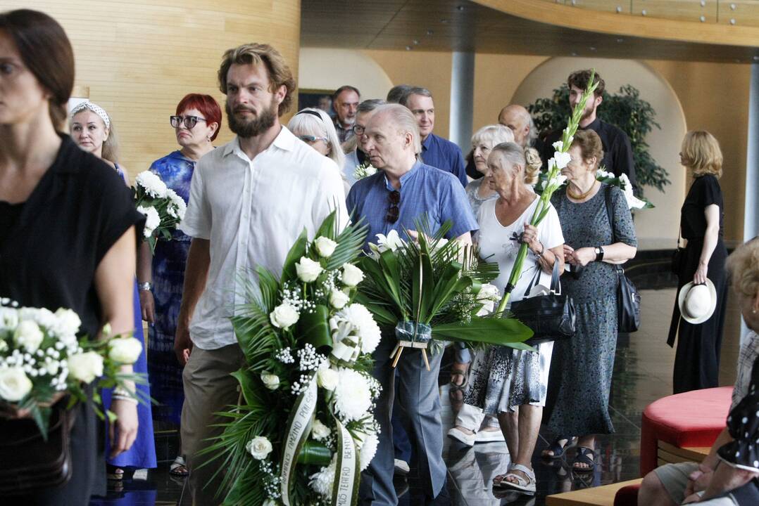 Klaipėda atsisveikino su režisieriumi P. Gaidžiu