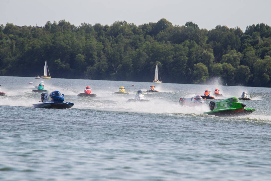 Konkurentai: pernai Kauno mariose surengtose motorlaivių F2 pasaulio čempionato pirmo etapo varžybose dalyvavo 26 sportininkai iš penkiolikos šalių.