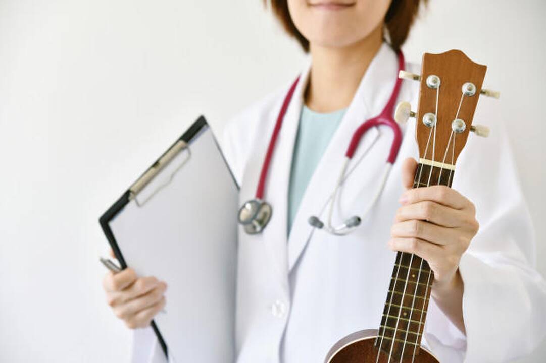 Pagalba: muzikos terapeutė akcentuoja, kad sergant bet kuria liga vaiztai gydo tik iš dalies.