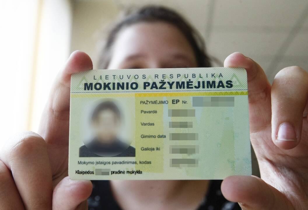 Rūpestis: nuo šiol visas problemas, kilsiančias dėl elektroninio mokinio bilieto sistemos, turės spręsti jau ne diegusi įmonė, bet pačios Klaipėdos mokyklos.