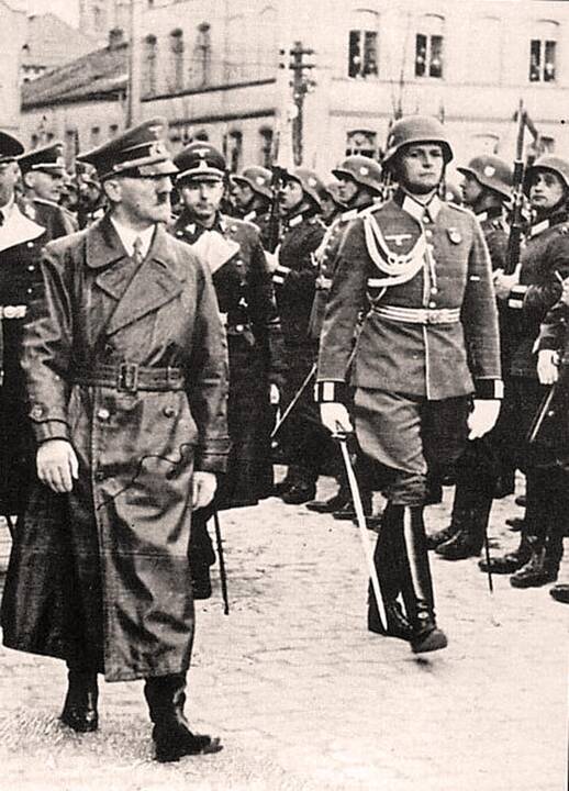 Smūgis: 1939 m. kovo 22-ąją Klaipėdoje viešėjęs nacių vadas A.Hitleris jau žinojo, kad Lietuvos vyriausybė besąlygiškai priims jo ultimatumą dėl Mėmelio.