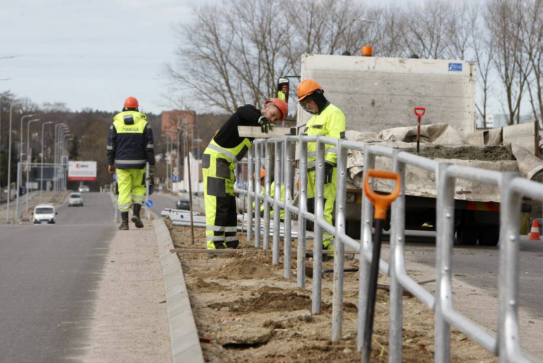 Planai: už skolintus pinigus miestas ketina vykdyti Pajūrio gatvės rekonstravimo darbus ir finansuoti kitus nepabaigtus projektus.