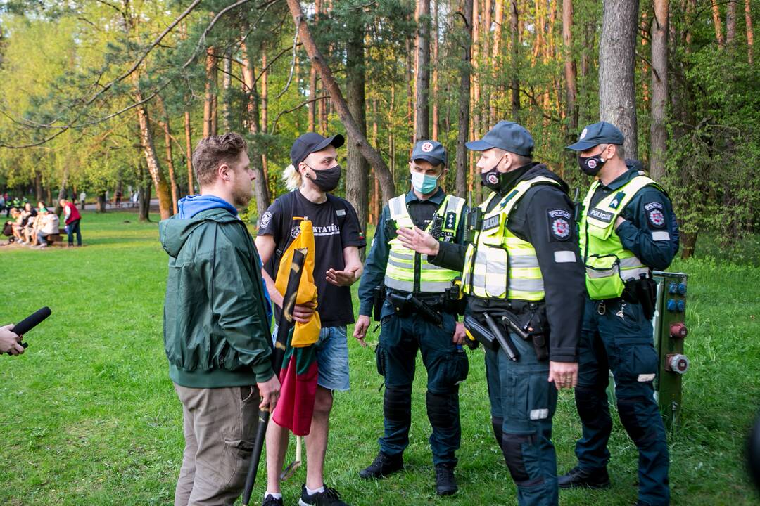 „Didysis šeimos gynimo maršas“ Vingio parke