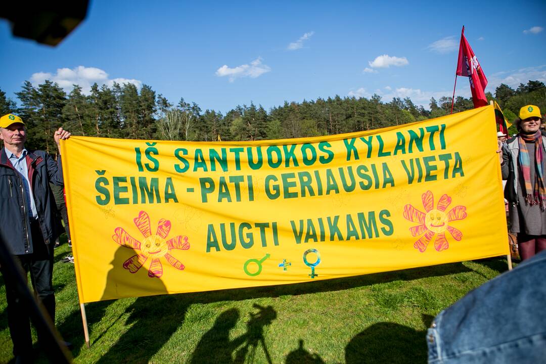 „Didysis šeimos gynimo maršas“ Vingio parke