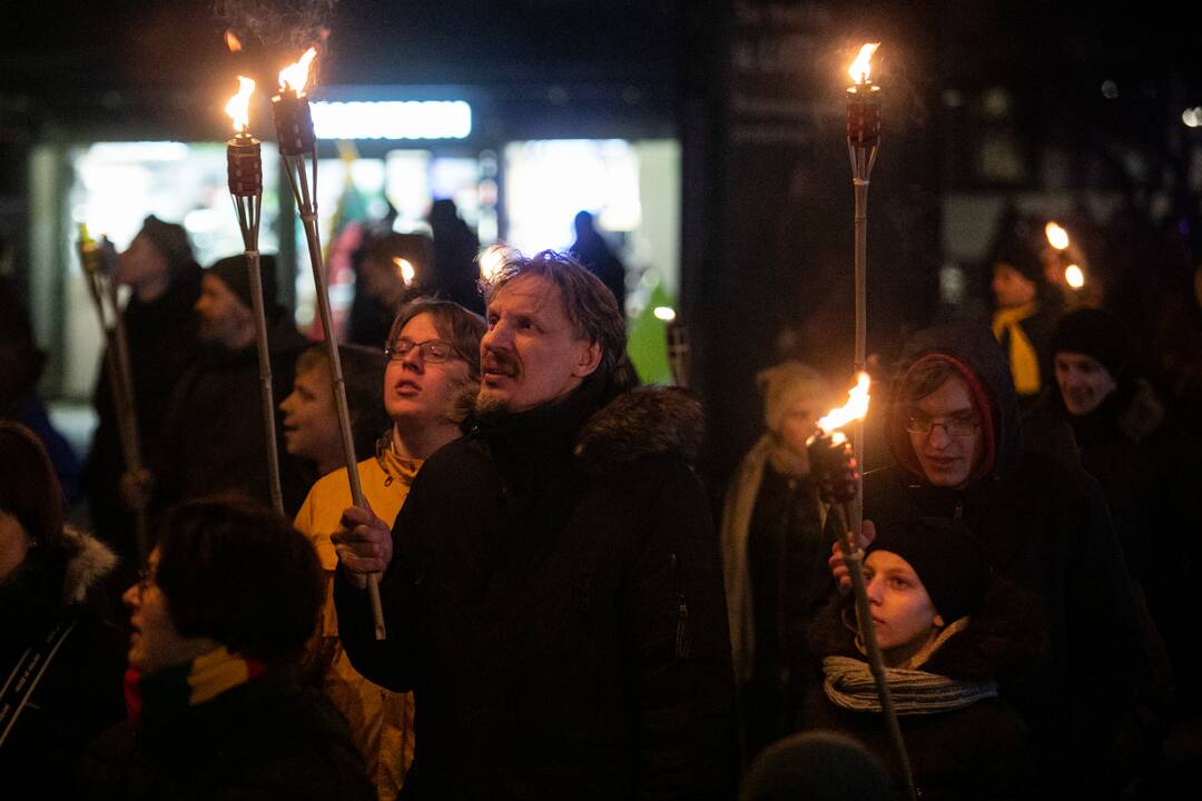 Eitynės su deglais Vilniuje