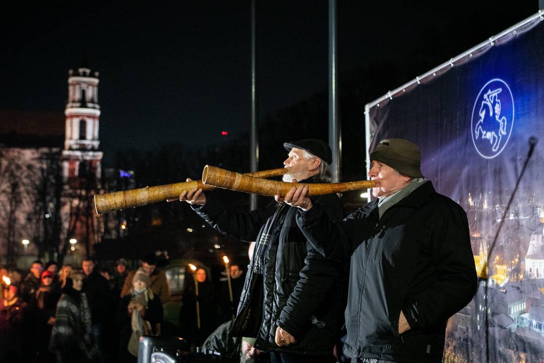 Eitynės su deglais Vilniuje