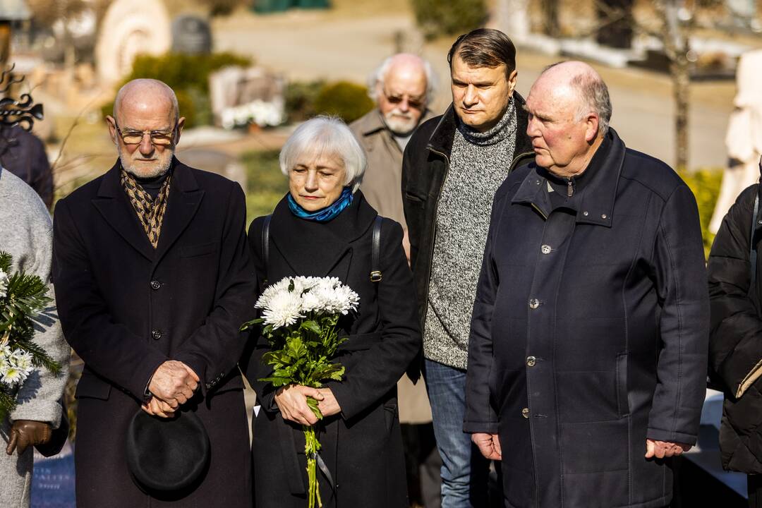 Poeto A. Baltakio laidotuvės