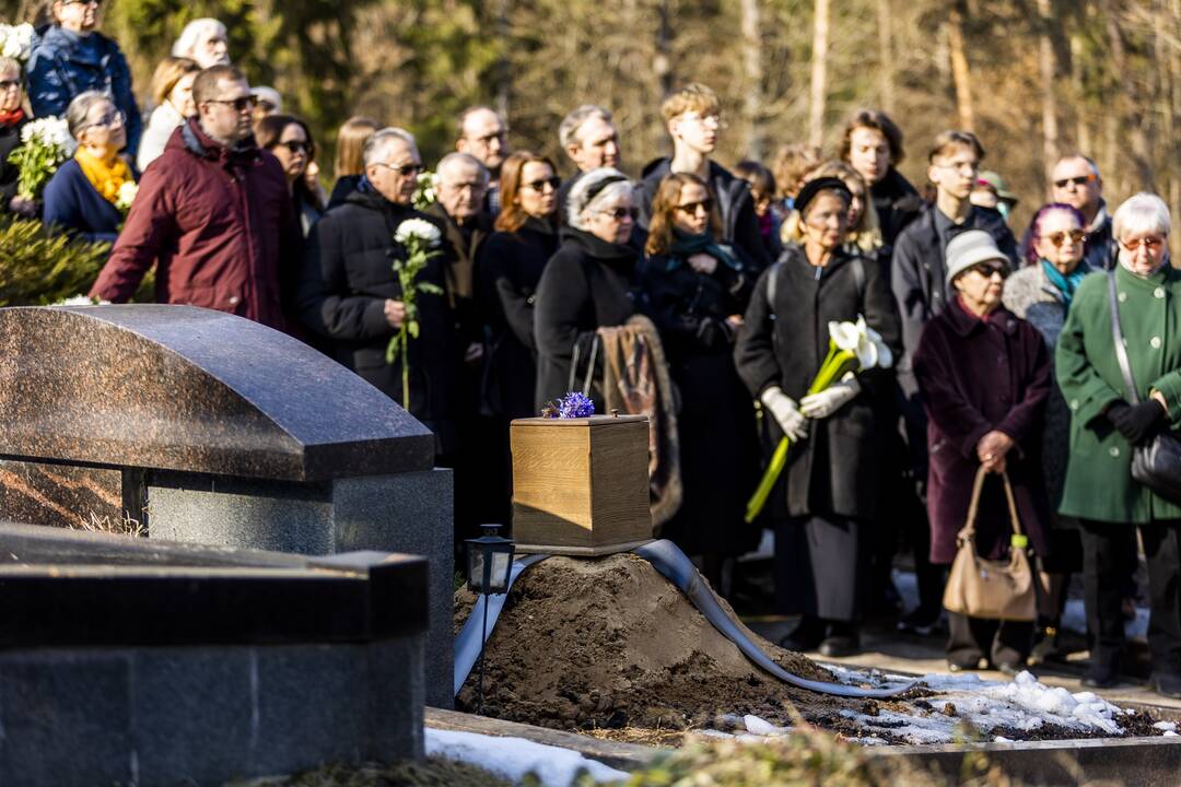 Poeto A. Baltakio laidotuvės