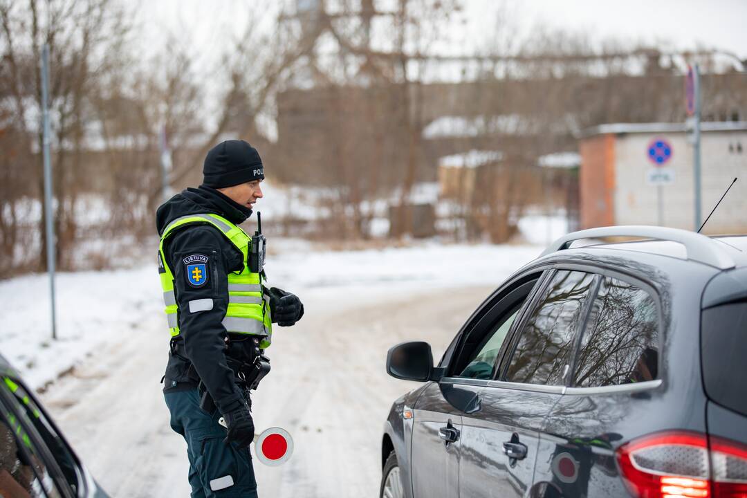 Savaitė Klaipėdos apskrities keliuose: pareigūnams įkliuvo devyni girti vairuotojai