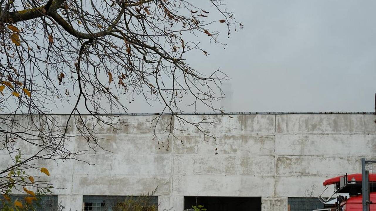 Milžiniškas gamyklos gaisras Alytuje