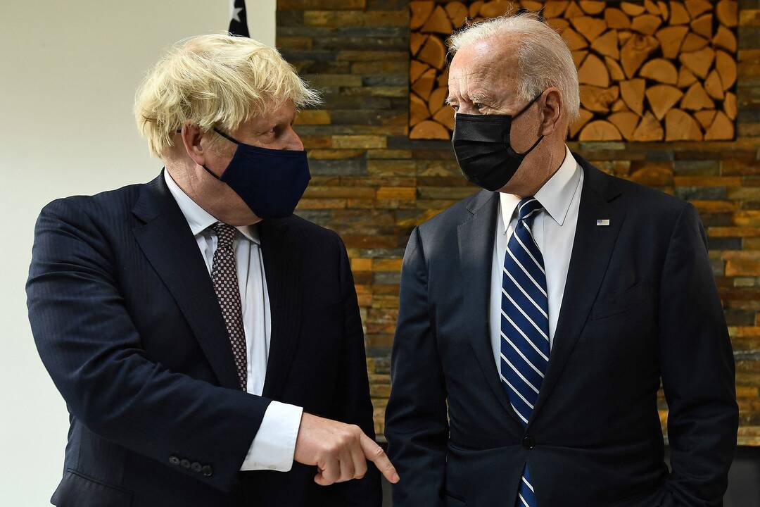 Borisas Johnsonas ir Joe Bidenas