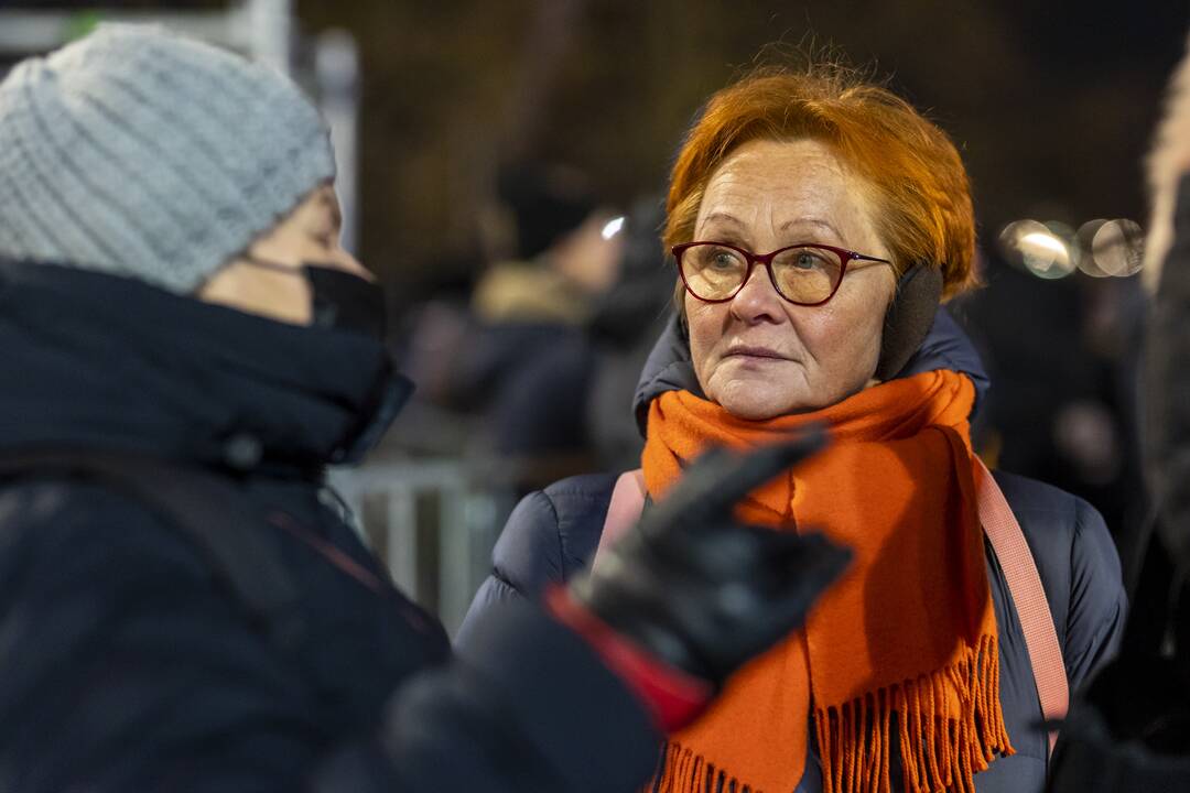 Atminimo laužų uždegimas Nepriklausomybės aikštėje