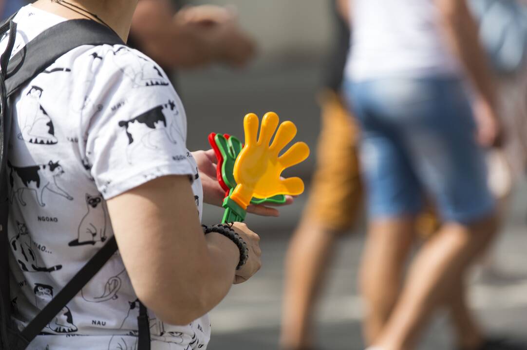 Protestas prieš privalomą testavimą ir skiepus
