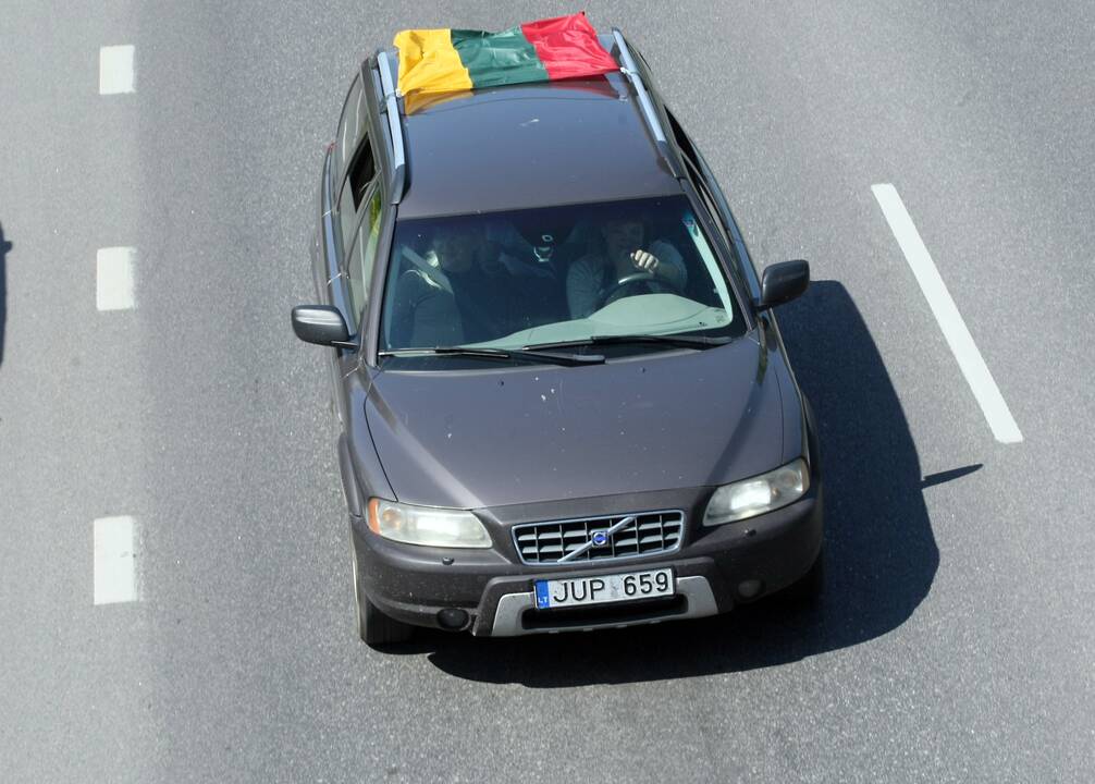 Kauniečiai prisijungė prie bendros „Didžiojo šeimos gynimo maršo“ kolonos