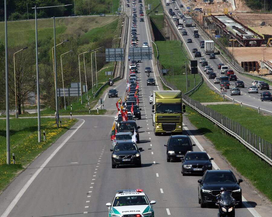 Kauniečiai prisijungė prie bendros „Didžiojo šeimos gynimo maršo“ kolonos